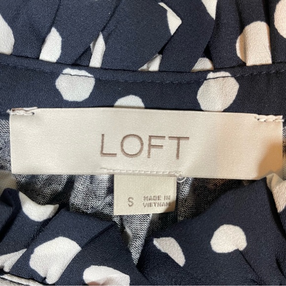 LOFT Women's Blue Polka-Dot Sleeveless Blouse Size Small Office Preppy - Picture 3 of 7
